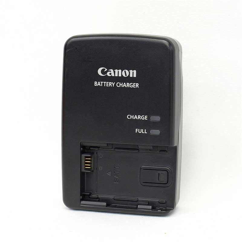 【CG-800D 中古品】 Canon バッテリーチャージャー